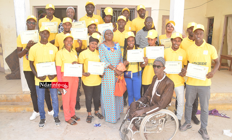 Propreté urbaine : À GOXU MBACC, 18 relais formés (vidéo) Propreté urbaine : À GOXU MBACC, 18 relais formés (vidéo)