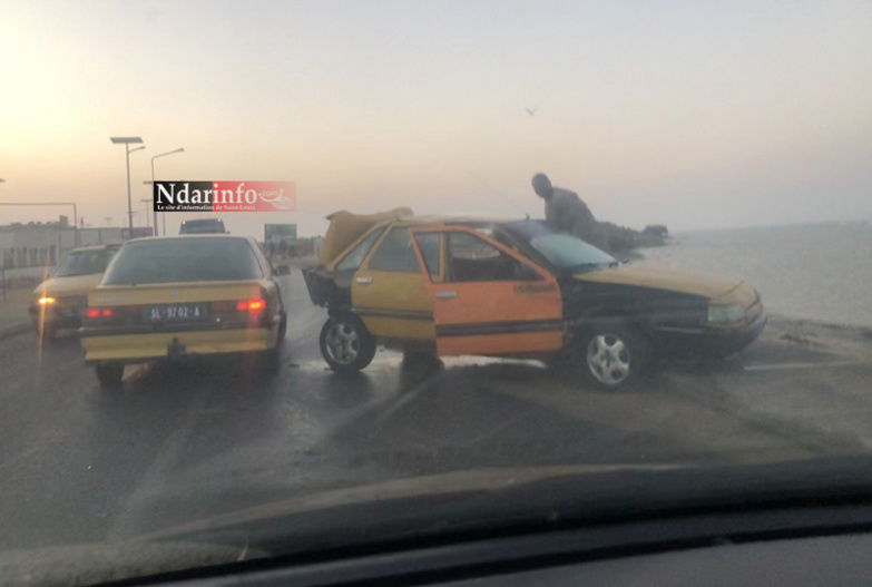 Saint-Louis : collision entre un taxi et un bus sur la corniche nord