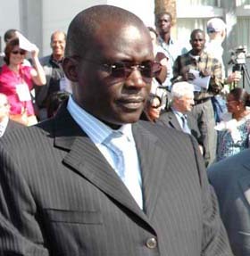 Mbacké : La maison d’Ousmane Masseck Ndiaye sert de permanence à Bennoo Bokk Yaakaar Mbacké : La maison d’Ousmane Masseck Ndiaye sert de permanence à Bennoo Bokk Yaakaar