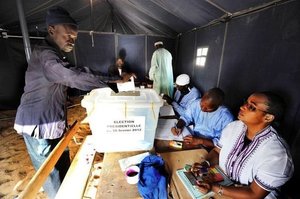 Saint-Louis-Reportage: Jour de vote à l’école Ndiolofène de Sor Saint-Louis-Reportage: Jour de vote à l’école Ndiolofène de Sor