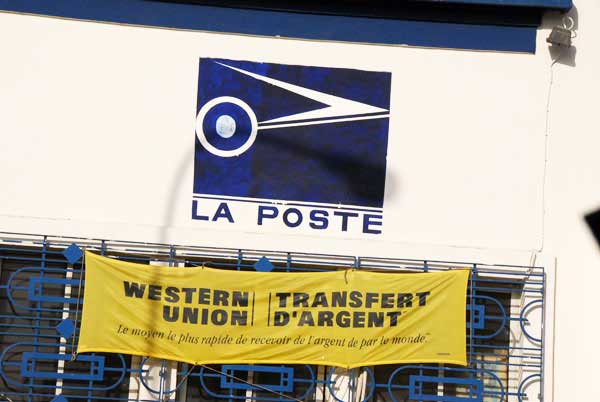 275 millions détournés à La Poste de Louga 275 millions détournés à La Poste de Louga