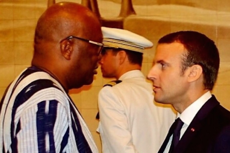 Macron recadré par le président burkinabè