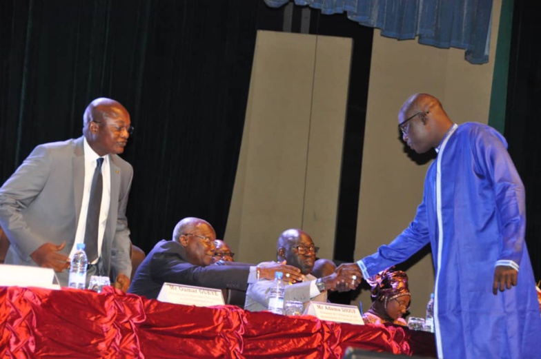 Documentaire TV : NDARINFO remporte le Prix d’excellence du Leadership Local Documentaire TV : NDARINFO remporte le Prix d’excellence du Leadership Local