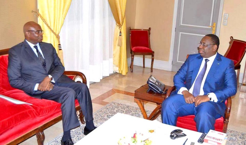 Querelles au sein de l’Apr : Macky Sall pris pour responsable « en première et dernière instance » Querelles au sein de l’Apr : Macky Sall pris pour responsable « en première et dernière instance »