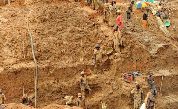 Kédougou : arrestation de 7 individus pour exploitation clandestine de minerais (Douane)