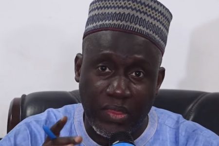 Discours institutionnel et cacophonie "démocratique". Par Imam KANTÉ Discours institutionnel et cacophonie "démocratique". Par Imam KANTÉ