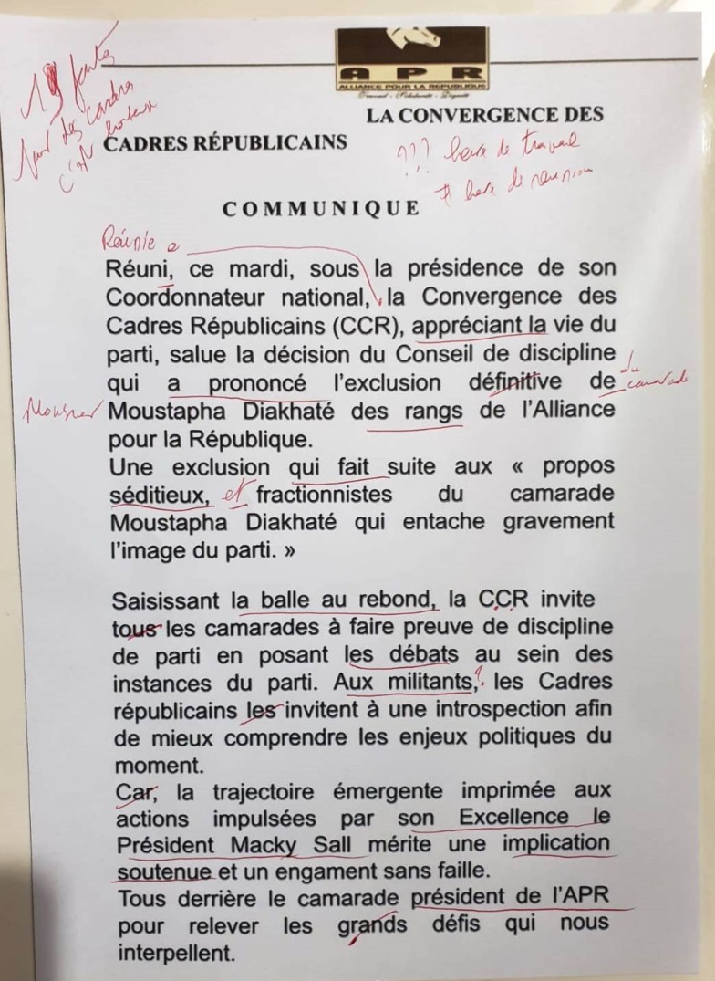 Les internautes se moquent du communiqué de l'APR Les internautes se moquent du communiqué de l'APR