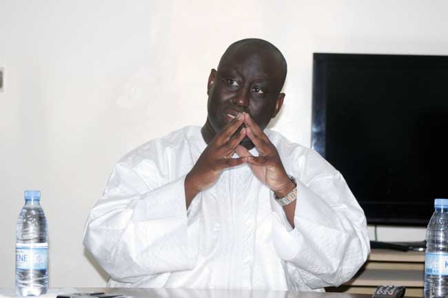 Aliou Sall, ancien DG de la CDC, se défend : « je n’ai jamais reçu une mission de la Cour des comptes » Aliou Sall, ancien DG de la CDC, se défend : « je n’ai jamais reçu une mission de la Cour des comptes »