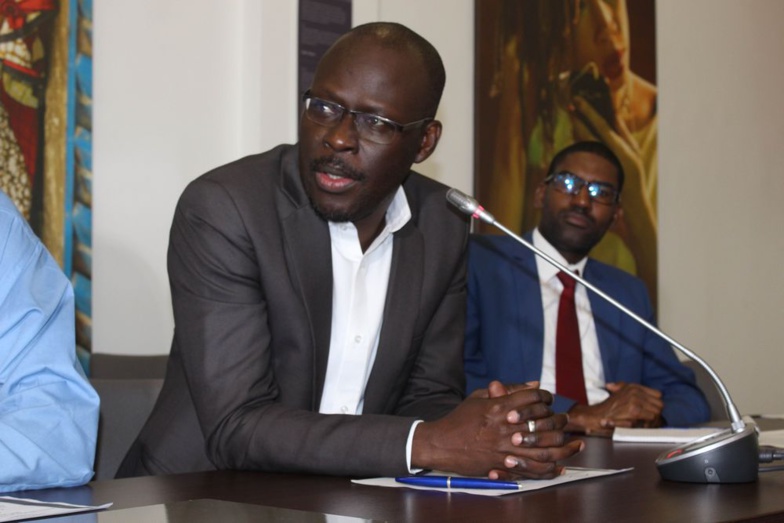 Cheikh Bamba Dieye à Macky sur la pose de la première pierre du stade Olympique : "Honte à vous !"