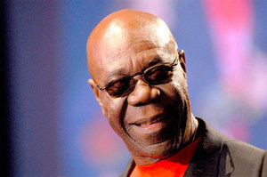 EXCLUSIF: La lettre de Manu Dibango à Assane Fall du Festival de Jazz de Saint-Louis