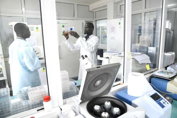 Sénégal : le gouvernement n'exclut pas « un confinement total » Sénégal : le gouvernement n'exclut pas « un confinement total »