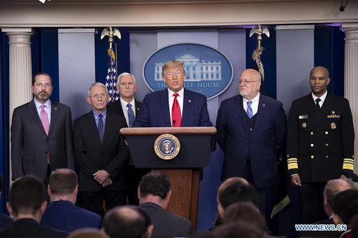 Coronavirus: les Etats-Unis approuvent un traitement antipaludéen contre le Covid-19 affirme Trump Coronavirus: les Etats-Unis approuvent un traitement antipaludéen contre le Covid-19 affirme Trump