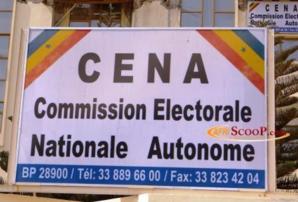 Sénégal : Macky Sall salue ‘’le professionnalisme’’ de la CENA