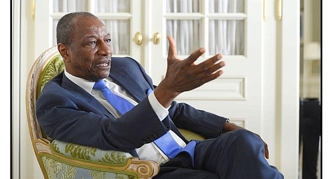 Guinée Conakry : des membres de la présidence testés positifs au Coronavirus Guinée Conakry : des membres de la présidence testés positifs au Coronavirus