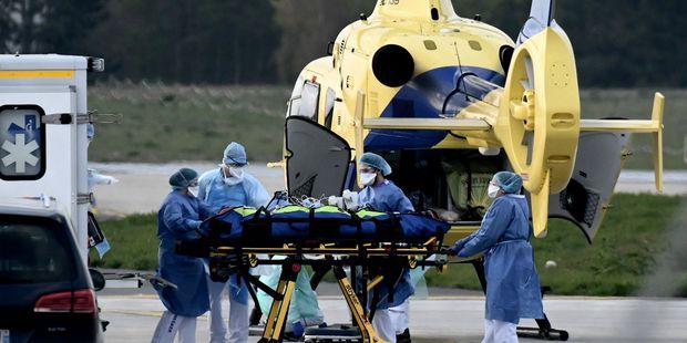 Coronavirus : 588 morts à l'hôpital en France en 24 h, en augmentation Coronavirus : 588 morts à l'hôpital en France en 24 h, en augmentation