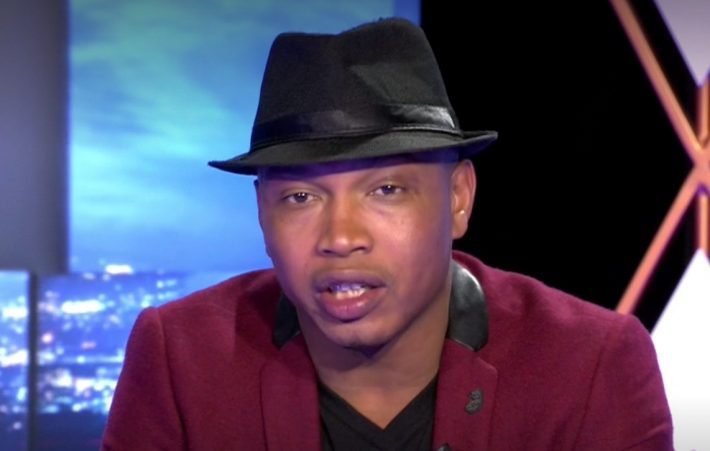 COVID-19/ TEST D'UN VACCIN SUR LES AFRICAINS : Le grosse colère d'El Hadji Diouf contre deux "vauriens" COVID-19/ TEST D'UN VACCIN SUR LES AFRICAINS : Le grosse colère d'El Hadji Diouf contre deux "vauriens"