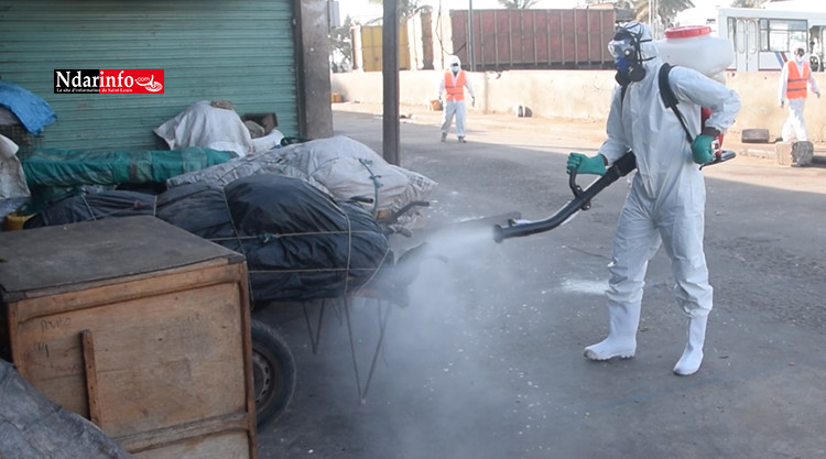 COVID-19 : lancement d’une opération de désinfection de la ville COVID-19 : lancement d’une opération de désinfection de la ville