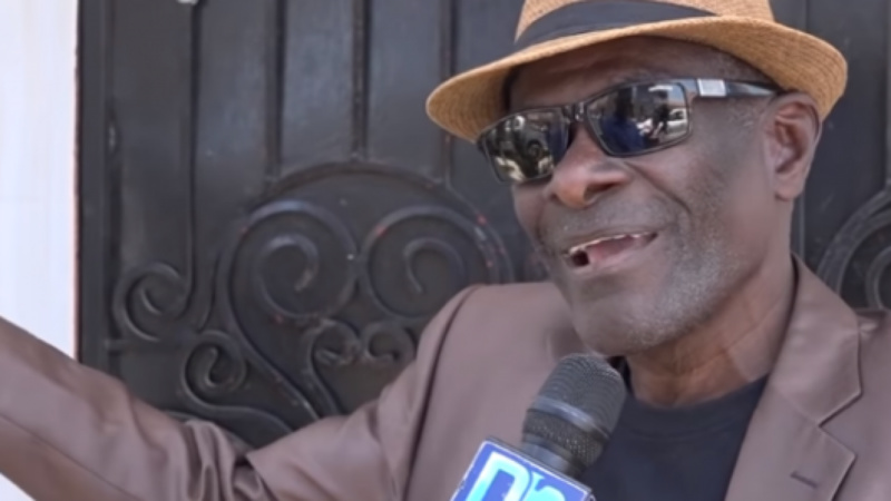 Il était une fois El Hadj Alioune Badara Diagne Golbert. Par Mame Doudou Kane Il était une fois El Hadj Alioune Badara Diagne Golbert. Par Mame Doudou Kane