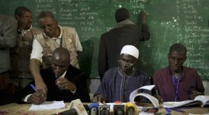 Direct- Mpal : Benno Bokk Yaakaar en tête avec 825 voix sur 1356 Direct- Mpal : Benno Bokk Yaakaar en tête avec 825 voix sur 1356