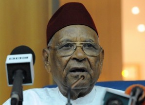 Saint-Louis : Diverses manifestations pour rendre hommage au Professeur Amadou Makhtar Mbow, ce samedi Saint-Louis : Diverses manifestations pour rendre hommage au Professeur Amadou Makhtar Mbow, ce samedi