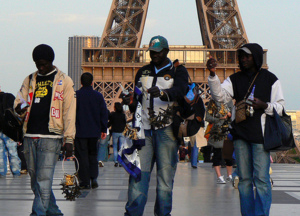 ++Envoyé Spécial++Espagne : Des émigrés saint-louisiens lancent l’opération ‘’Gnibissi’ (retour au bercail) ++Envoyé Spécial++Espagne : Des émigrés saint-louisiens lancent l’opération ‘’Gnibissi’ (retour au bercail)