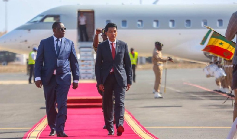 "Covid-Organics" : Macky félicite Rajoelina et passe une commande