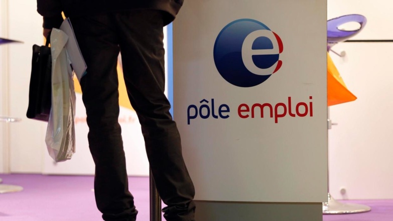 France: hausse record du nombre de chômeurs qui grimpe de 7,1% en mars France: hausse record du nombre de chômeurs qui grimpe de 7,1% en mars
