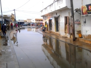 Hivernage à Saint-Louis : Pikine sous les eaux Hivernage à Saint-Louis : Pikine sous les eaux