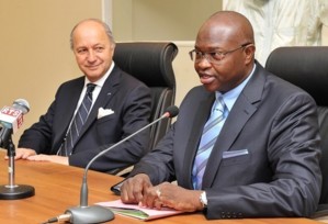 Me Alioune Badara Cissé à Laurent Fabius: "Le Sénégal et la France doivent travailler ensemble pour faire face à la menace terroriste d'Aqmi" Me Alioune Badara Cissé à Laurent Fabius: "Le Sénégal et la France doivent travailler ensemble pour faire face à la menace terroriste d'Aqmi"