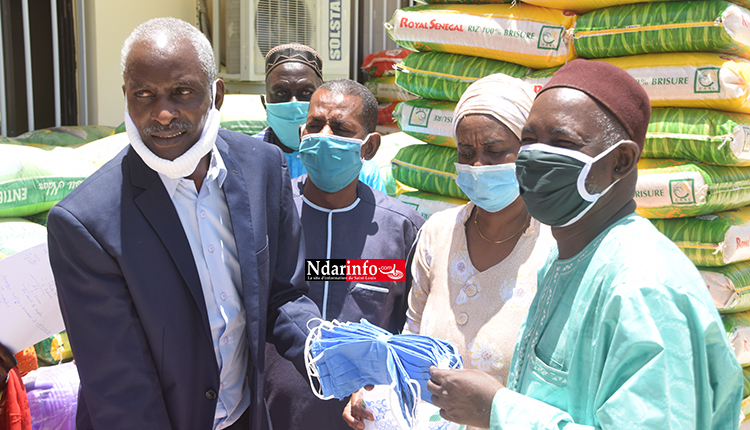 COVID-19/GANDON : la Commune débloque 14 millions FCFA de vivres et prévoit 30.000 masques pour ses populations (vidéo) COVID-19/GANDON : la Commune débloque 14 millions FCFA de vivres et prévoit 30.000 masques pour ses populations (vidéo)