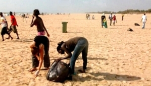 Saint-Louis : De jeunes volontaires ont nettoyé la plage de l’hydrobase, ce dimanche