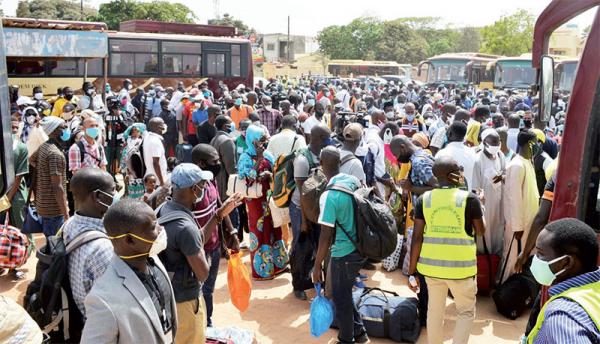 Reprise des cours : seuls 20 % des enseignants doivent rejoindre leur poste d’affectation