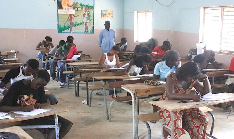 REPRISE DES COURS : le collectif des gouvernements scolaires dit niet