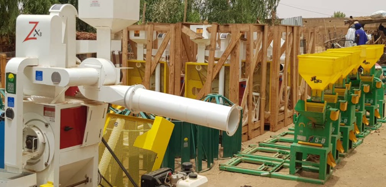 Direct – Matam : Moussa BADLÉ remet du matériel d’irrigation et des instrants aux producteurs (photos) Direct – Matam : Moussa BADLÉ remet du matériel d’irrigation et des instrants aux producteurs (photos)