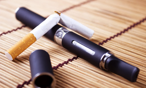 Les cigarettes électroniques sont-elles une alternative intéressante ? Les cigarettes électroniques sont-elles une alternative intéressante ?