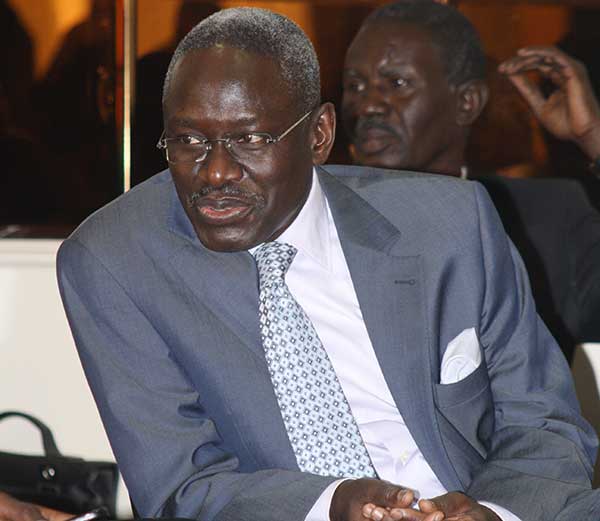 « Il urge d’aller vers une élection présidentielle anticipée en 2022 à laquelle le président Macky Sall ne participera pas… » (Habib Sy, ancien ministre d’État) « Il urge d’aller vers une élection présidentielle anticipée en 2022 à laquelle le président Macky Sall ne participera pas… » (Habib Sy, ancien ministre d’État)