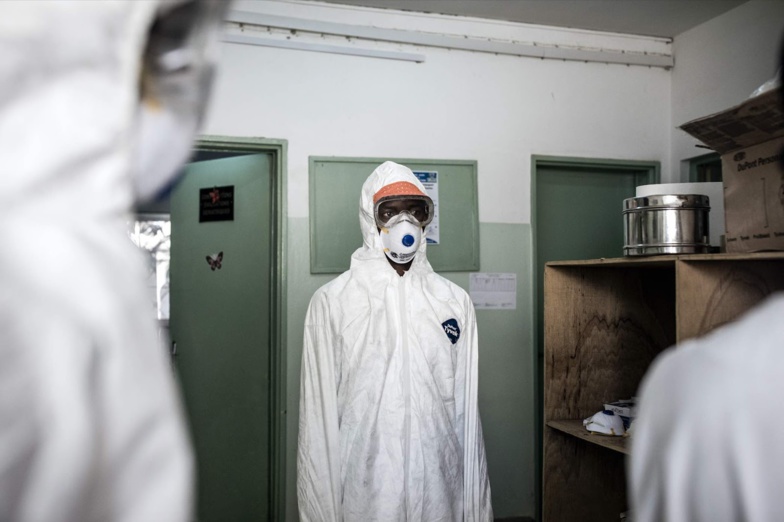 Covid-19 - Dakar ou la bombe à retardement "inconsciente". 7664 sur 10284 cas recensés au Sénégal Covid-19 - Dakar ou la bombe à retardement "inconsciente". 7664 sur 10284 cas recensés au Sénégal