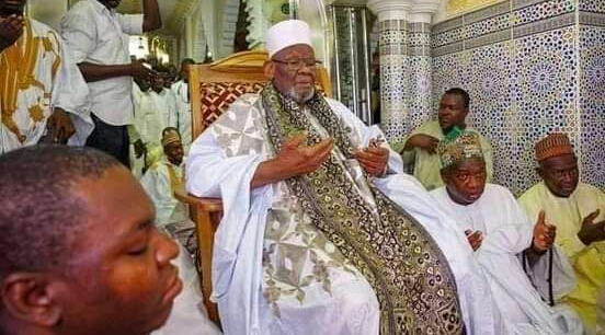 Nécrolgie : Cheikh Ahmed Tidjane NIASS, le khalif de Médina Baye, n'est plus Nécrolgie : Cheikh Ahmed Tidjane NIASS, le khalif de Médina Baye, n'est plus