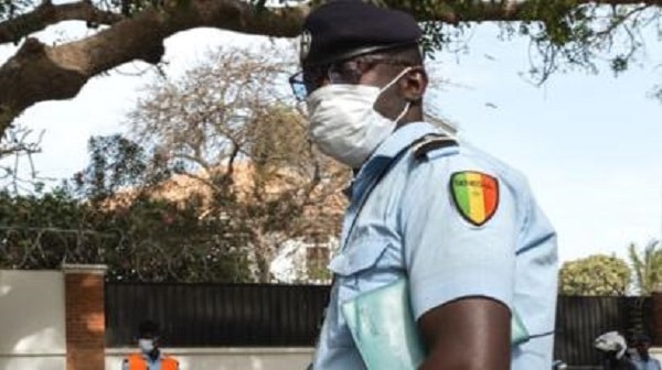 NON-RESPECT DES MESURES BARRIÈRES : Aly Ngouille Ndiaye va sévir NON-RESPECT DES MESURES BARRIÈRES : Aly Ngouille Ndiaye va sévir