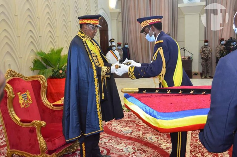 Idriss Déby, le président tchadien, est devenu officiellement maréchal Idriss Déby, le président tchadien, est devenu officiellement maréchal