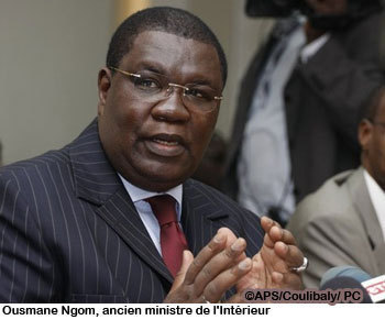 Me Wade attendu vendredi à Dakar, annonce Ousmane Ngom Me Wade attendu vendredi à Dakar, annonce Ousmane Ngom