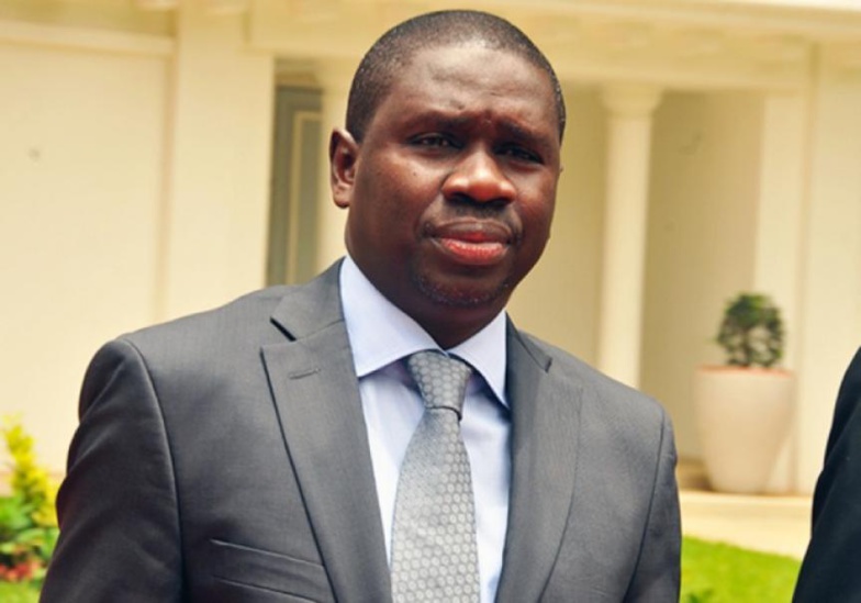 Mise en service du TER, Oumar Youm fait dans le clair-obscur Mise en service du TER, Oumar Youm fait dans le clair-obscur