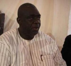 Mbaye Boye et Cie relèvent les failles de l'AG de Dia. Mbaye Boye et Cie relèvent les failles de l'AG de Dia.