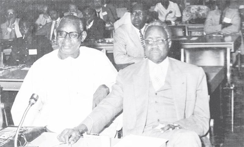 La profession d'avocat apparaît officiellement, à Saint-Louis, le 5 mars 1859 La profession d'avocat apparaît officiellement, à Saint-Louis, le 5 mars 1859