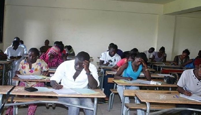 Kolda : Un candidat au Bac mort en plein examen déclaré admis Kolda : Un candidat au Bac mort en plein examen déclaré admis