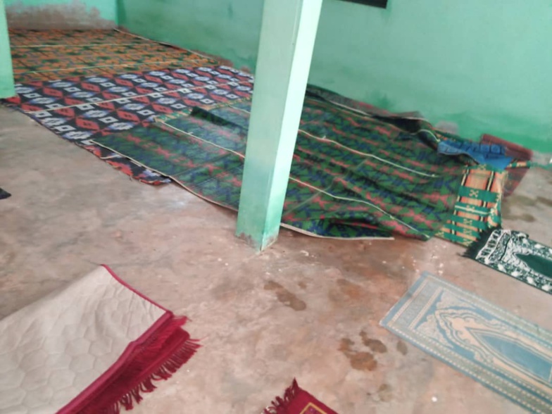 Délabrement de la grande mosquée de l’UGB: La dalle menace de s’effondrer (photos)