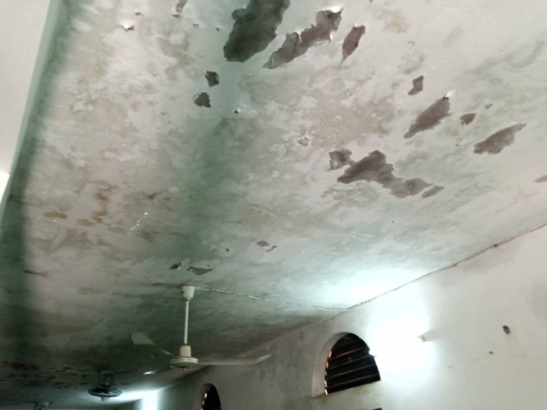 Délabrement de la grande mosquée de l’UGB: La dalle menace de s’effondrer (photos)