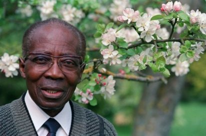 Saint-Louis - Décès Léopold Sédar Senghor: Le 20 décembre 2001- 20 décembre 2012: les poètes se souviennent. Saint-Louis - Décès Léopold Sédar Senghor: Le 20 décembre 2001- 20 décembre 2012: les poètes se souviennent.