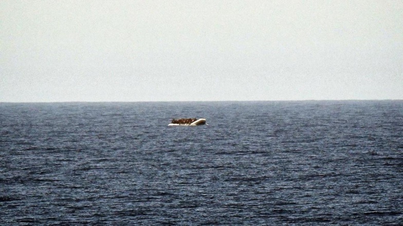 Mauritanie : " une cinquantaine de décès" dans le naufrage d’un bateau de migrants sénégalais Mauritanie : " une cinquantaine de décès" dans le naufrage d’un bateau de migrants sénégalais