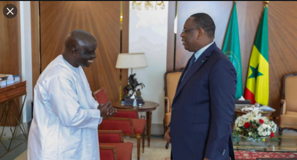 Idrissa Seck, très endetté: Le leader de Rewmi aurait acheté sa capitulation à coups de 30 millions FCfa mensuel Idrissa Seck, très endetté: Le leader de Rewmi aurait acheté sa capitulation à coups de 30 millions FCfa mensuel